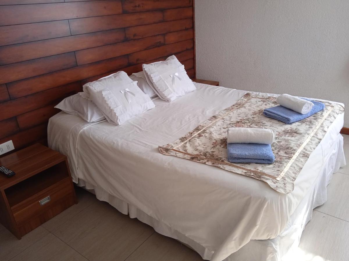 Hostal Jc Puerto Natales Extérieur photo